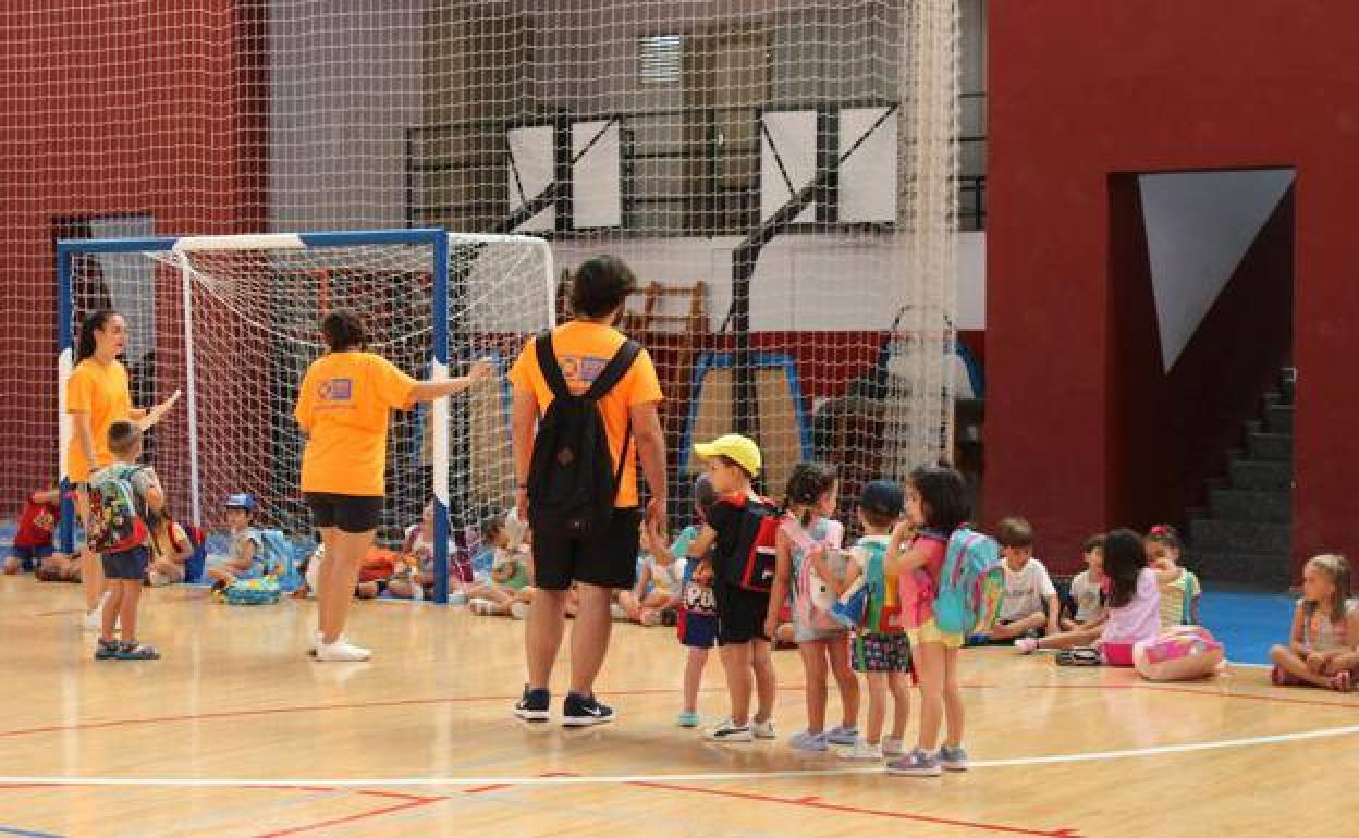Convocan una gran fiesta para despedir el campamento urbano y las actividades de verano