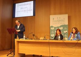 Juan José Almagro, Antonia Olivares y María Luisa Grande.