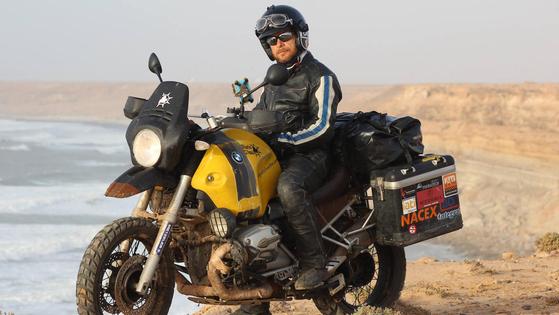 El Motoclub 12 Leones retoma su reunión motera con la presencia de Miquel Silvestre