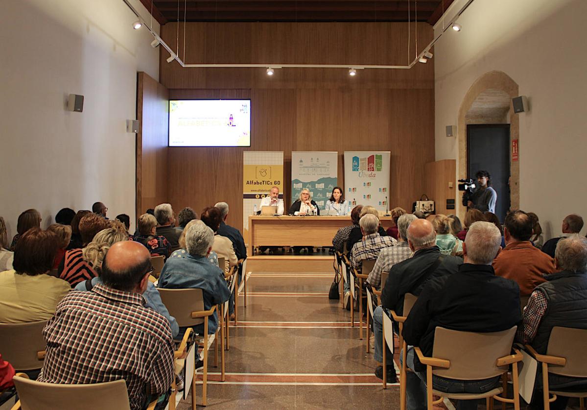 Talleres de alfabetización digital dirigidos a mayores de 60 años