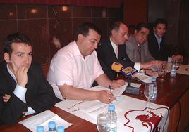 Una asamblea de Alciser en sus primeros años.