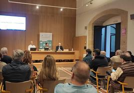 Reunión constituyente del nuevo club.