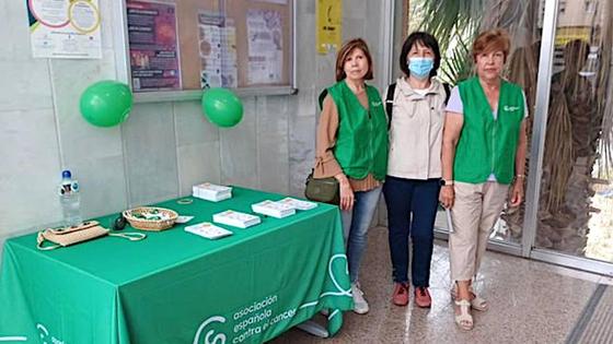 La Unidad de Gestión Clínica de Úbeda se sumó a la celebración del Día del Euromelanoma