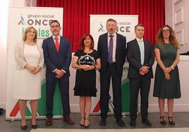 Gabriel Mengíbar, segundo por la izquierda.