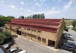 Edificio que será demolido para construir el nuevo.