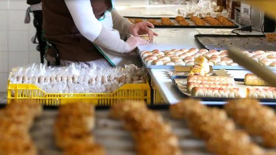 Venta de dulces de los conventos de Úbeda en las parroquias