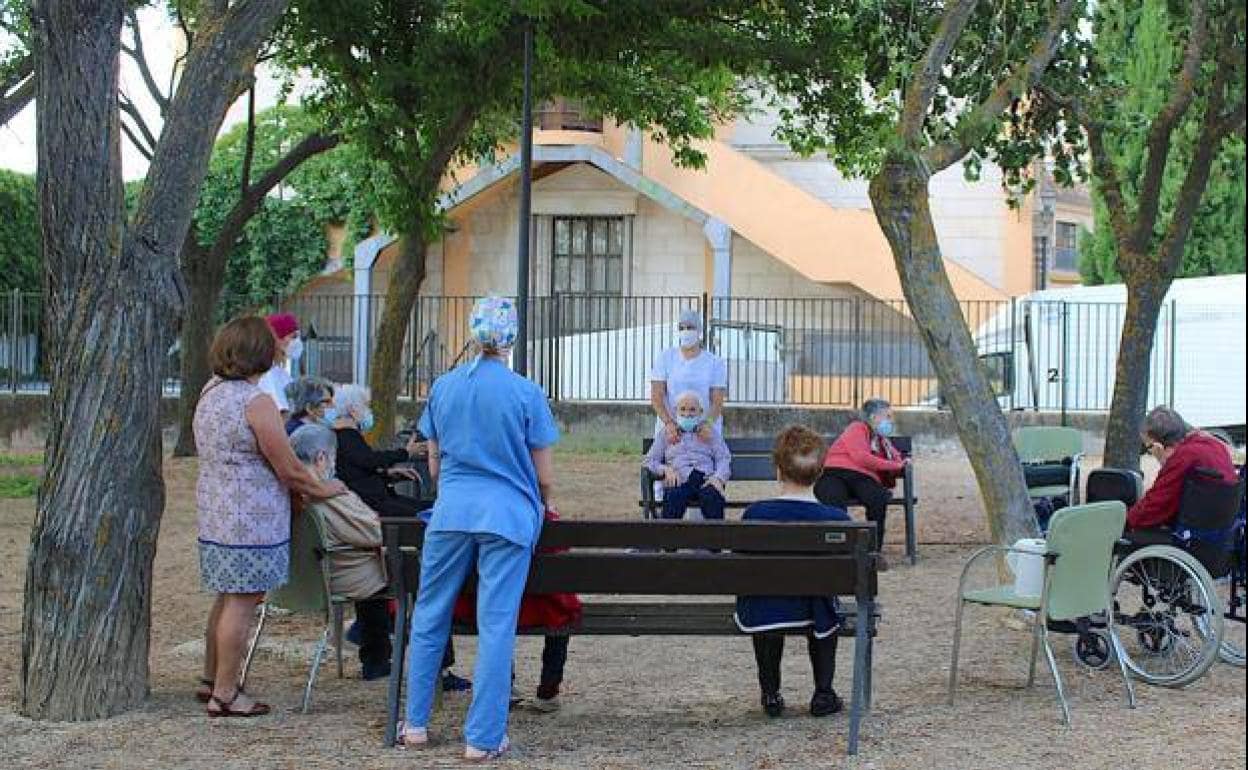 Usuarios de la Asociación de Familiares de Alzheimer.