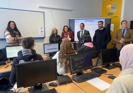 Visita de María del Carmen Castillo al IES Los Cerros.