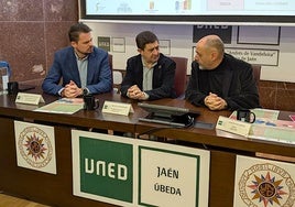 Francisco Javier Lozano, Francisco Reyes y Vicente Ruiz en la presentación.