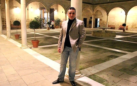 Estudio sobre la Sacra Capilla de El Salvador de Francisco Javier Ruiz
