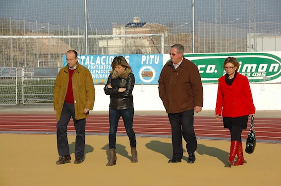 Recepción del campo de fútbol San Miguel y de sus pistas de atletismo