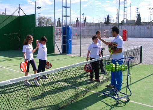 Promoción del pádel entre los más jóvenes