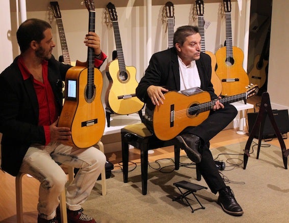 La guitarra inteligente de Paco Ortega