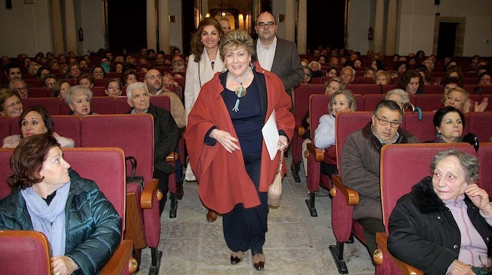 Paloma Gómez Borrero cerró el ciclo de ponencias de la Semana Sanjuanista