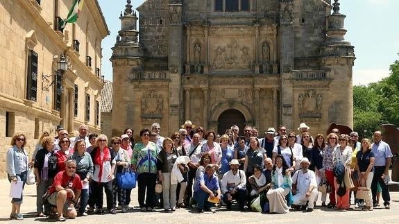 Foto de familia de los participantes.
