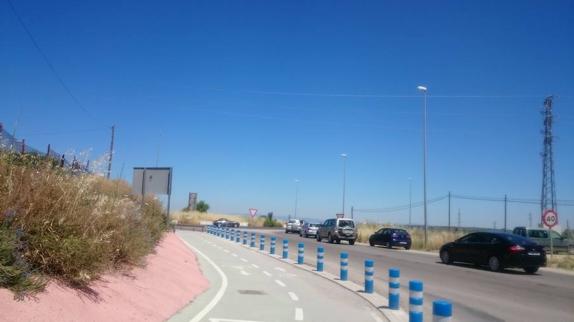 Acceso por el hospital San Juan de la Cruz.