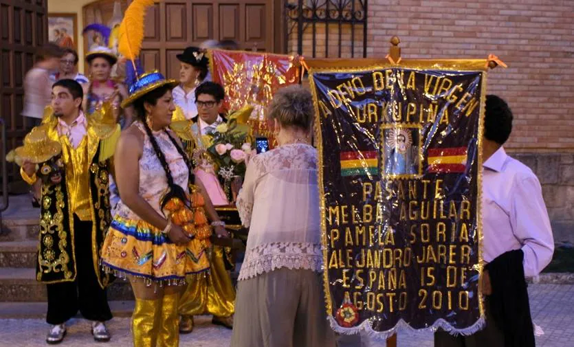 La comunidad boliviana de Úbeda, fiel a su cita con la virgen de Urkupiña