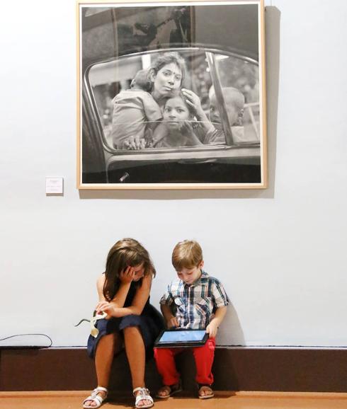 Vista de la exposición de Julián Ochoa.