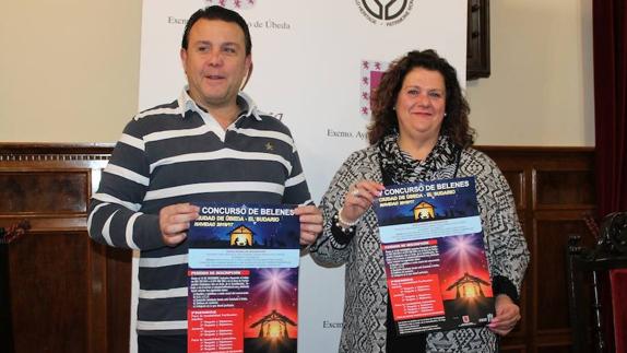 Salvador Molina y Magdalena Urrutia durante la presentación.