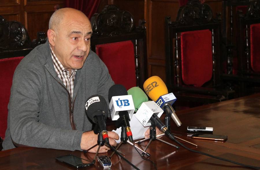 José Luis Madueño durante la presentación.