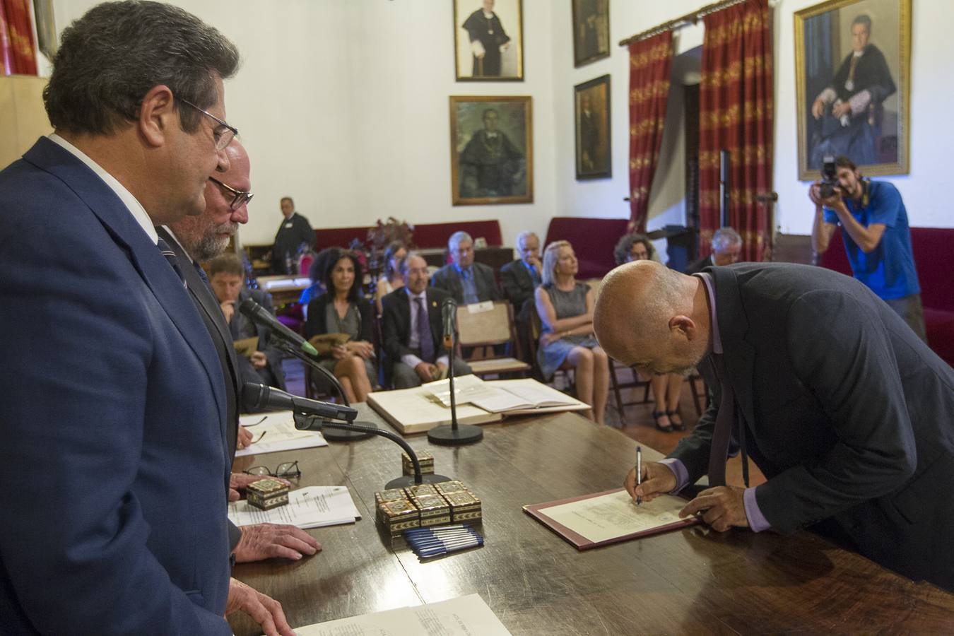 Toma de posesión en la UGR