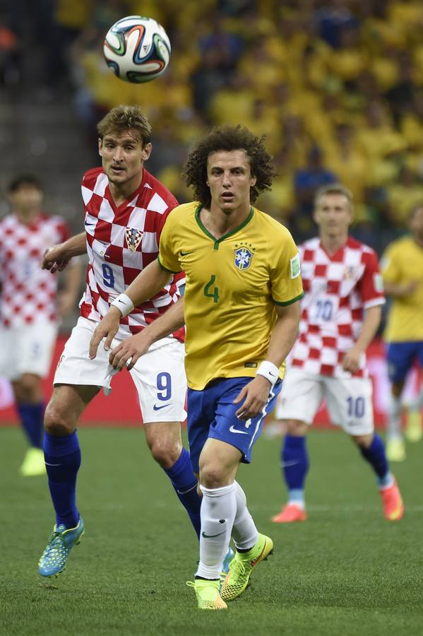 Brasil comienza su Mundial ganando