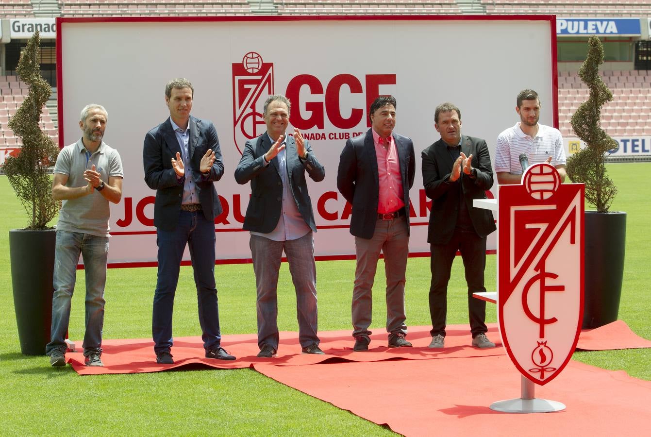 Caparrós quiere un equipo &quot;ambicioso y comprometido&quot;