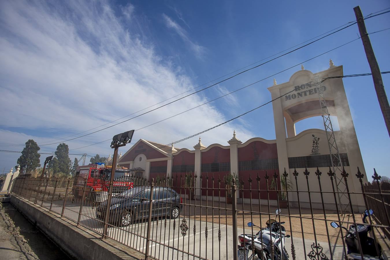 Incendio en Ron Montero