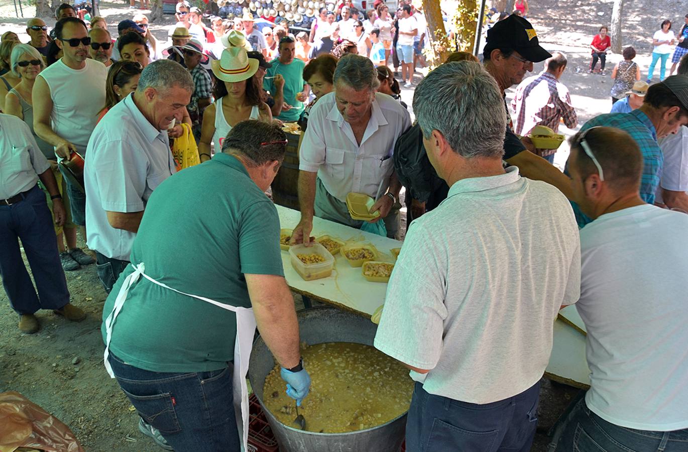 Con &#039;olla&#039; y vino se anda el camino