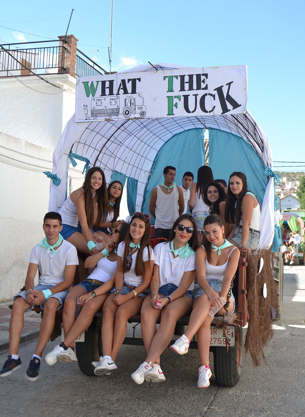 Con &#039;olla&#039; y vino se anda el camino