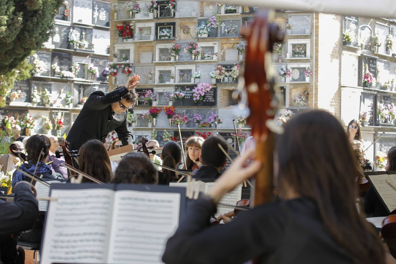 Música en el Día de Todos los Santos