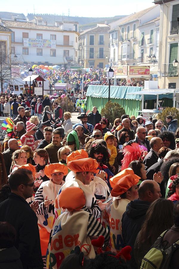 Alhama de Granada cierra carnaval de máscaras, que aspira a fiesta nacional