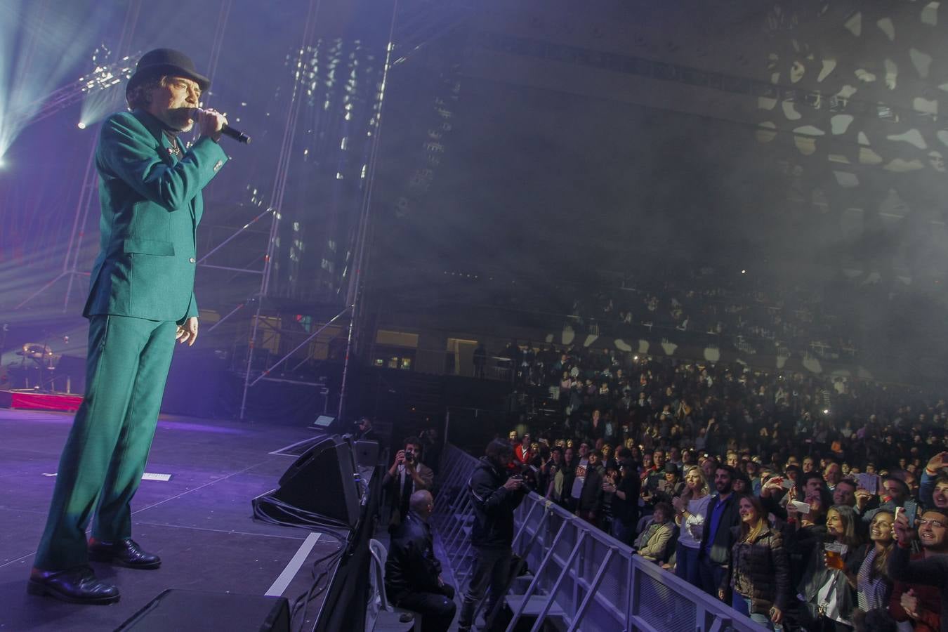 Y sin embargo, Sabina