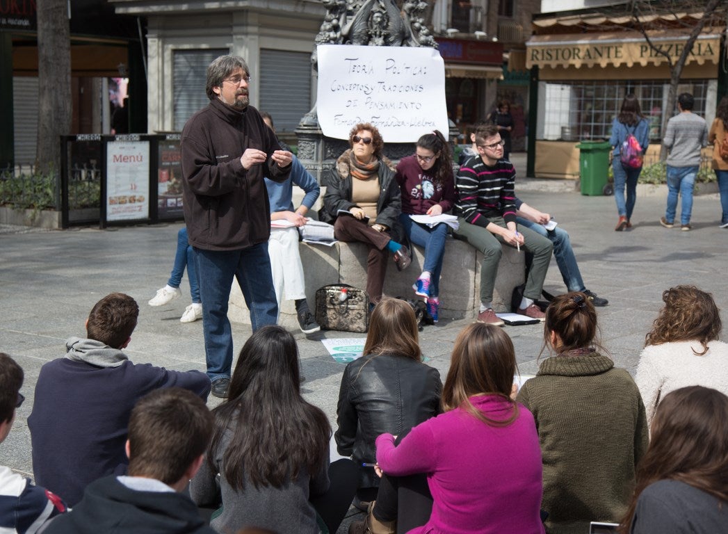 La UGR saca las clases a la calle