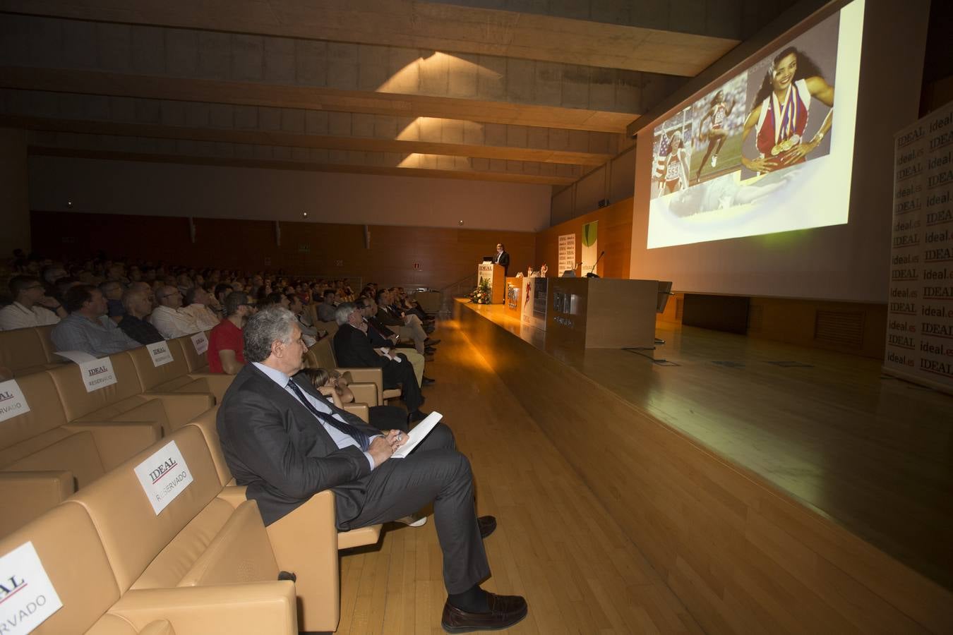 Romay: «Hay que hacer deporte porque nos llena, no porque esté de moda»