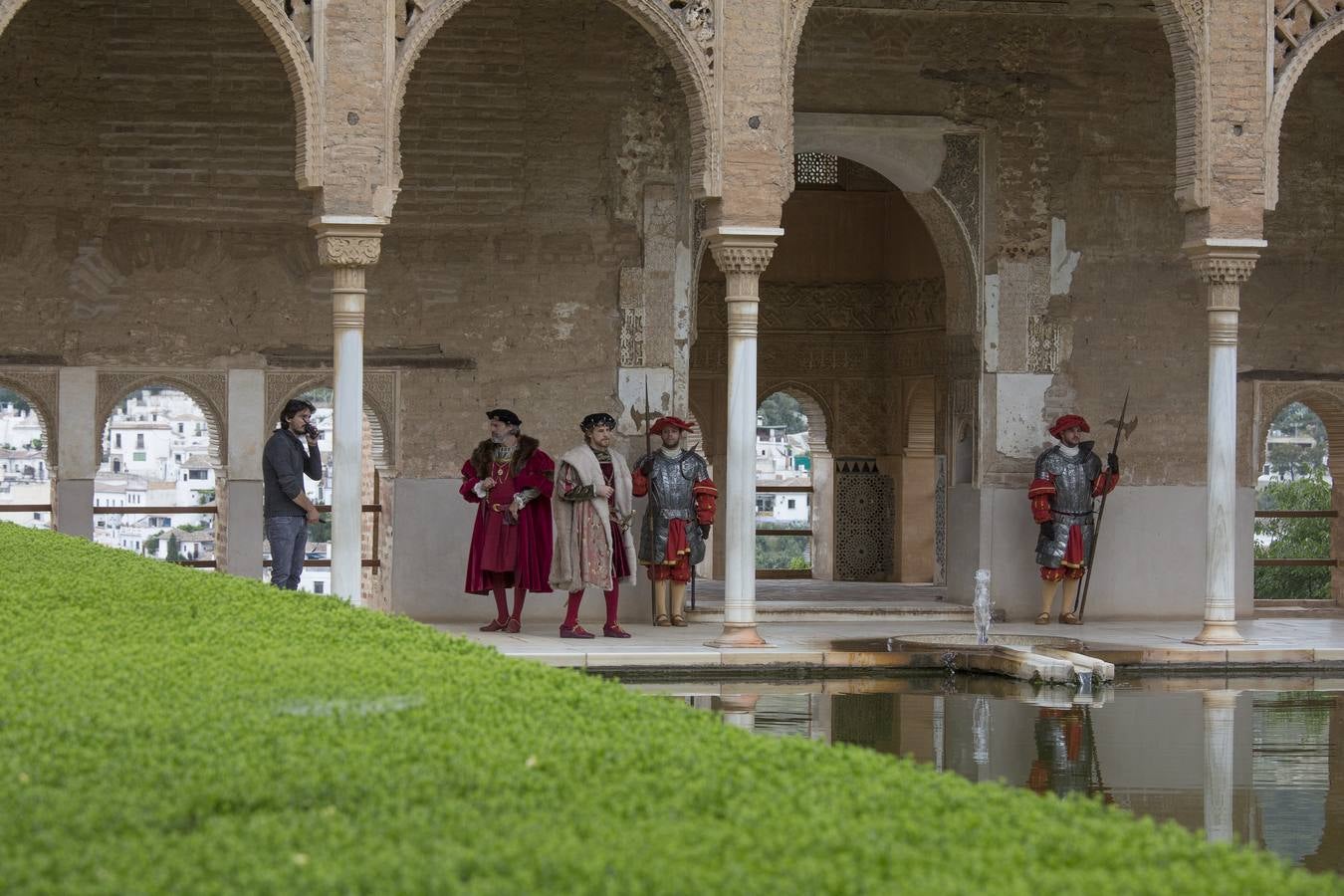 El rodaje de Carlos V Emperador, desembarca en la Alhambra