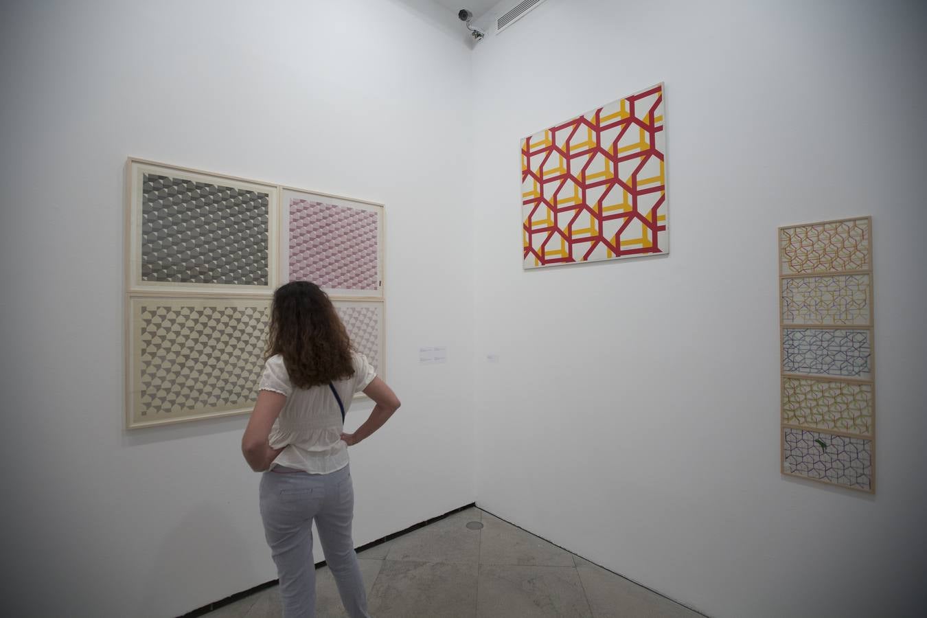 El Centro Guerrero y la Alhambra muestran una retrospectiva de las obras de Soledad Sevilla