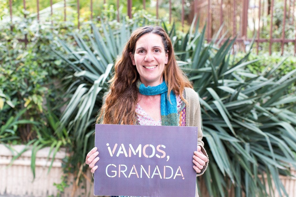 Pilar Rivas Navarro (Vamos Granada). Edad: Nacida en: GranadaFormación: Estudios de Psicología y Terapia EspecializadaÚltimo cargo: Trabajadora social para el Ayuntamiento de Granada