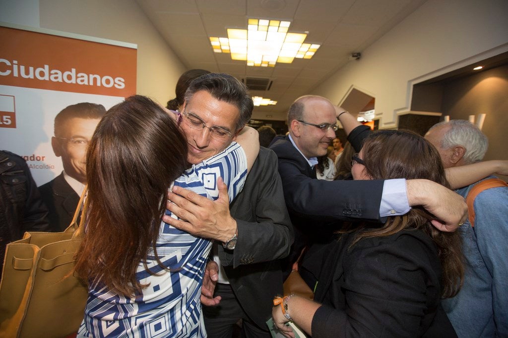 Luis Salvador: &quot;Estamos abiertos a todas las posibilidades&quot;