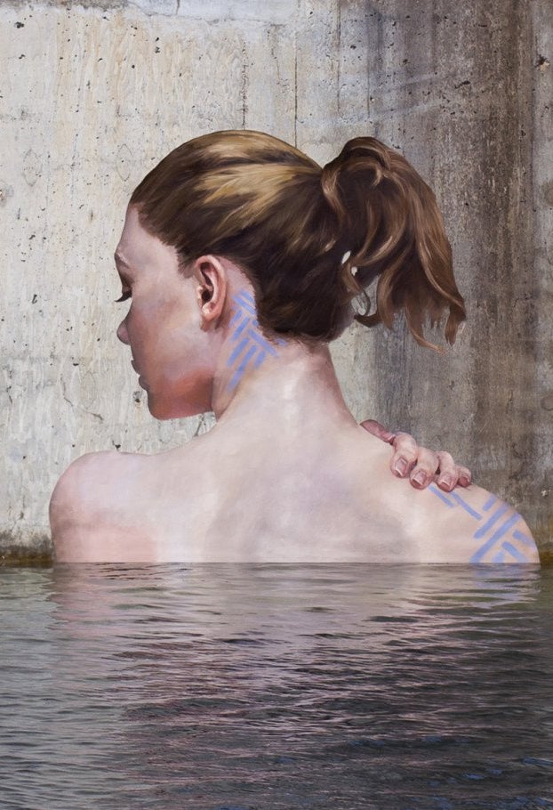 Espectaculares pinturas de mujeres realizadas sobre una tabla de surf