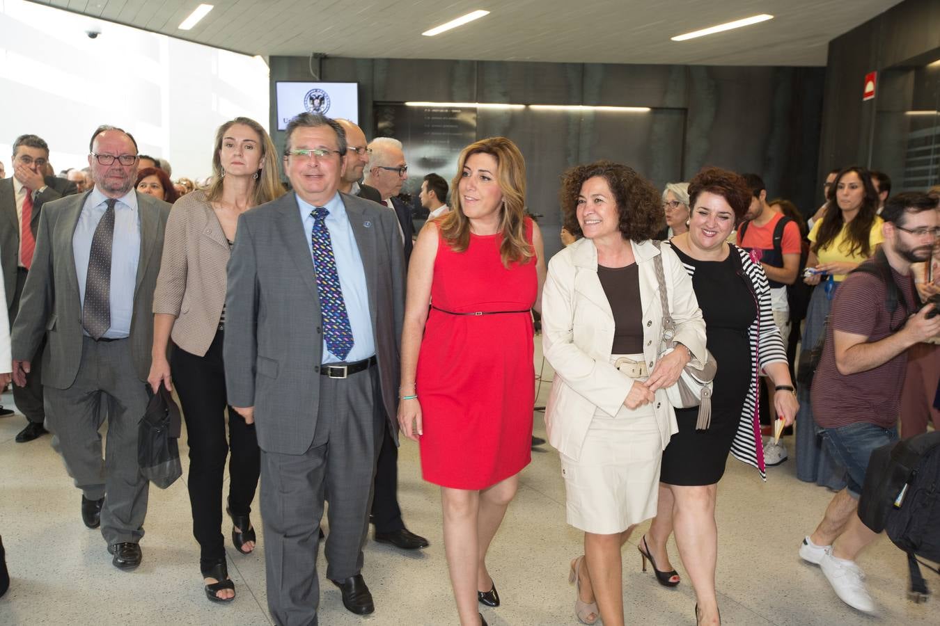 Susana Díaz inaugura las facultades de Medicina y Ciencias de la Salud