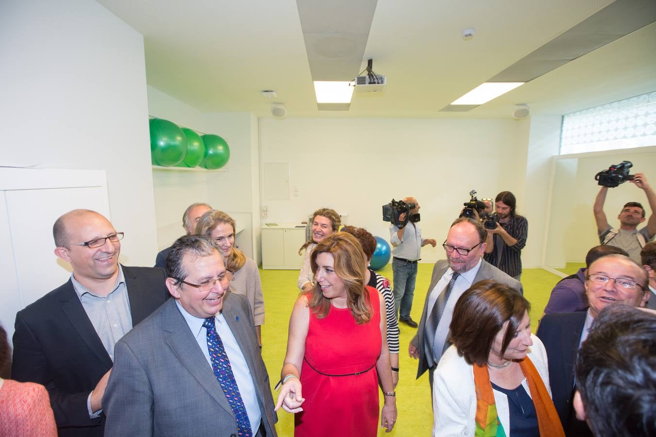 Susana Díaz inaugura las facultades de Medicina y Ciencias de la Salud