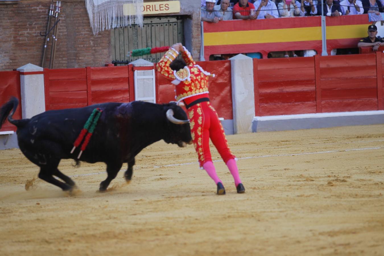 Cayetano, &#039;el Fandi&#039; y Ponce inauguran la feria taurina del Corpus