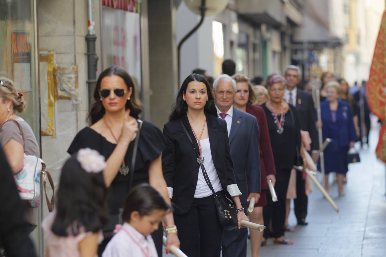 La Virgen del Rosario vuelve a &#039;su&#039; Carrera del Darro