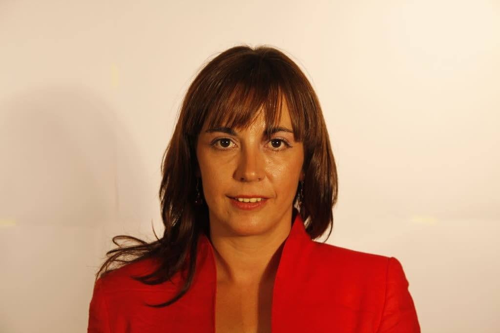 Olvido de la Rosa. PSOE. Concejala del PSOE en Cúllar Vega, donde se ocupa de las áreas de Educación y Bienestar Social.