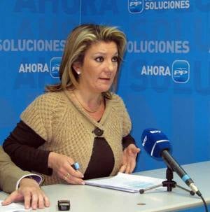 Carmen Lidia Reyes. PP. Concejala del Ayuntamiento de Lanjarón desde 1999, habiendo desempeñado en los gobiernos del PP distintas delegaciones. Fue parlamentaria andaluza entre 2008 y 2012.