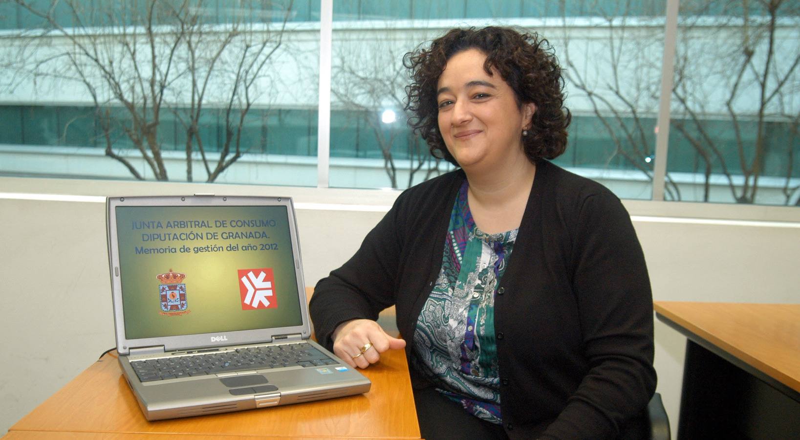 Rosa Fuentes Pérez. PP. Es concejal en el Ayuntamiento de Íllora desde 2009. Diputada provincial desde 2011. En el gobierno provincial ha llevado las áreas de Centros Sociales y Nuevas Tecnologías.