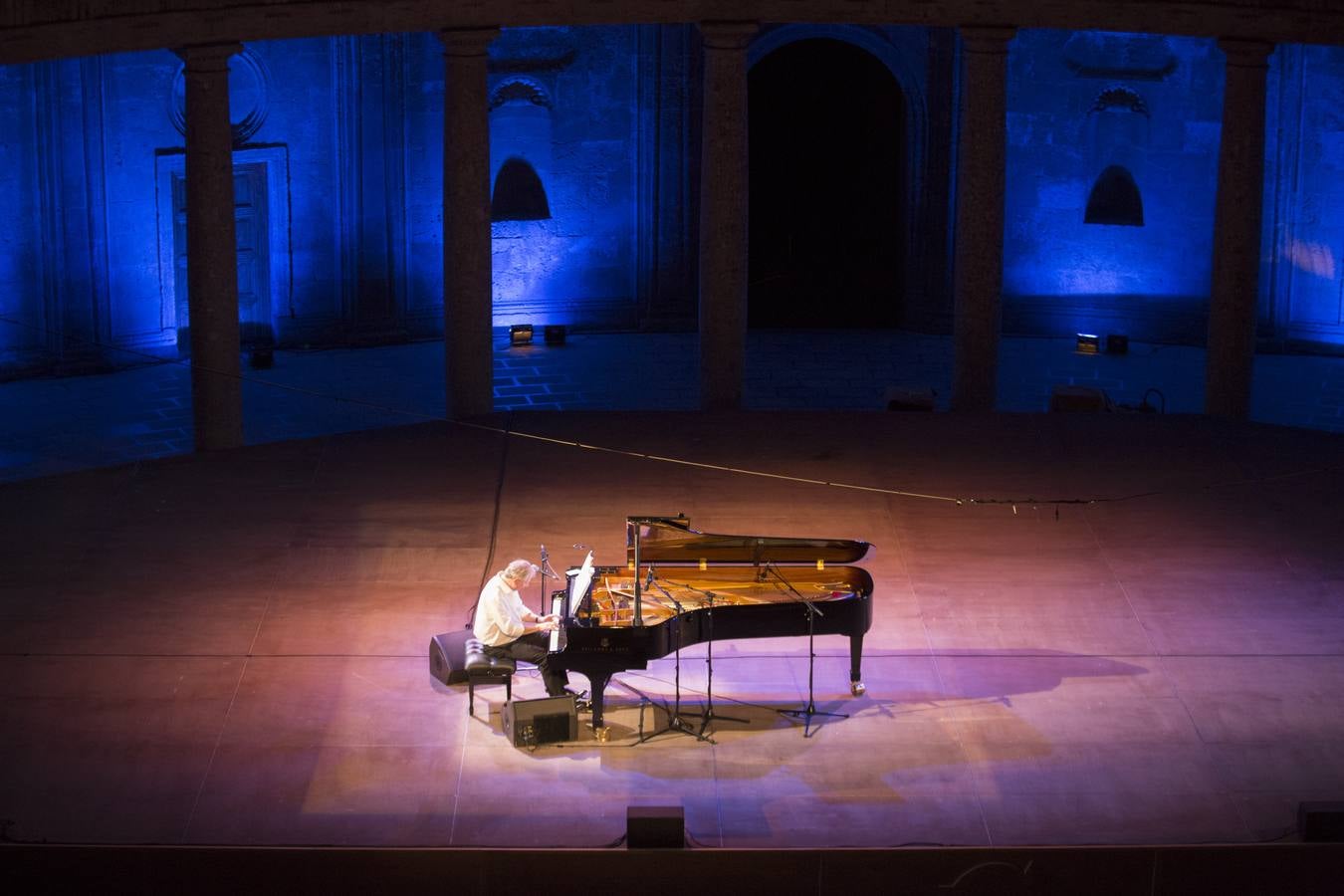 Julio se estrena en el Festival de Música y Danza de Granada