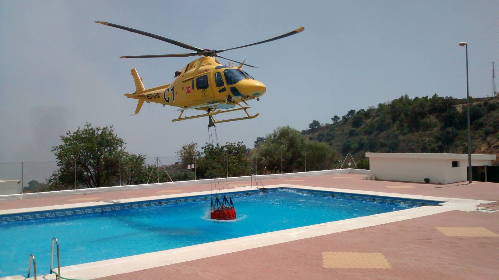 Alerta por un incendio forestal en Gualchos