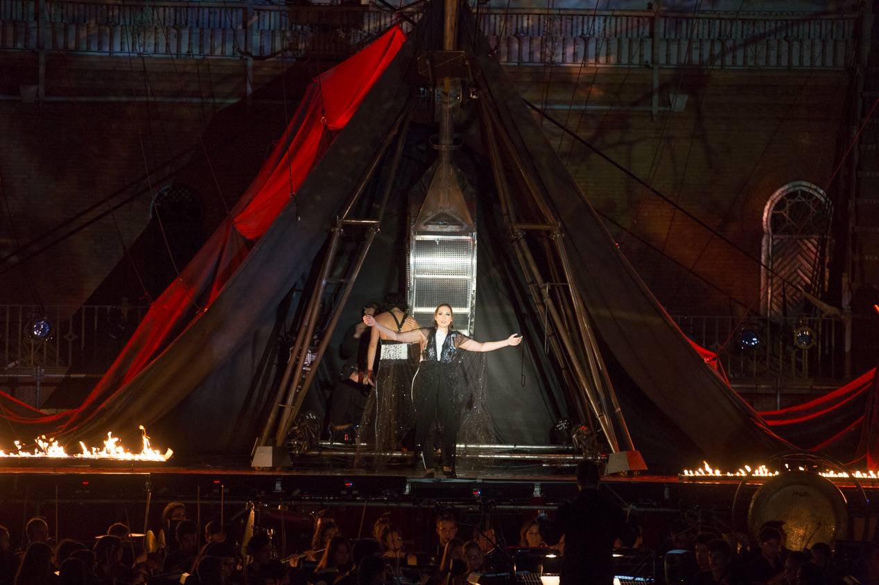 La Fura renueva el conjuro de Falla (II)